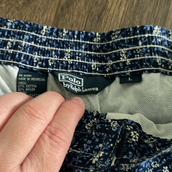 Ralph Lauren Swim Trunks - Picture 3 of 4
